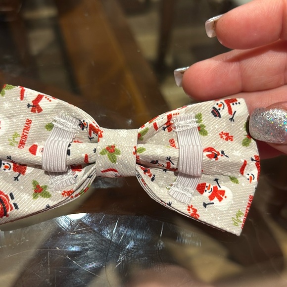 Dog or cat bow tie - Picture 3 of 3